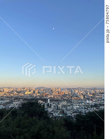 夕暮れ 火星 西将台 75804797