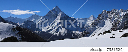 Mount Ama Dablam on a spring morning. 75815204