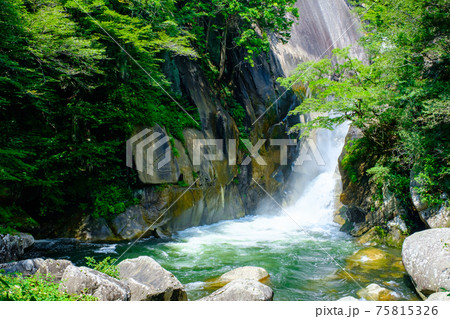 昇仙峡(夏):仙娥滝 昇仙峡(夏):仙娥滝 75815326