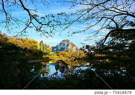 高浪の池　明星山　新潟県糸魚川市 75816679