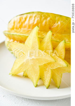 沖縄県産スターフルーツ 75818808