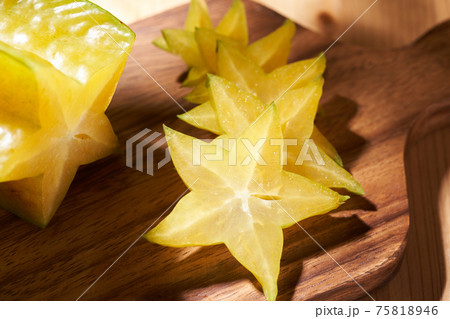 沖縄県産スターフルーツ 沖縄県産スターフルーツ 75818946