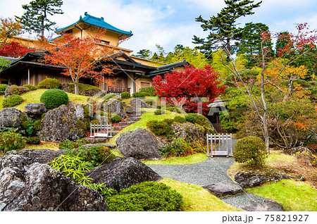 神奈川県 紅葉の箱根美術館 観山亭と石楽園 神奈川県 紅葉の箱根美術館 観山亭と石楽園 75821927