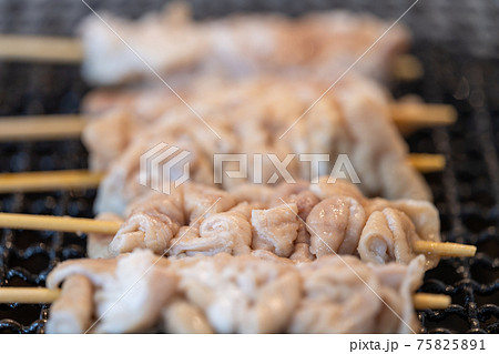 焼きとん串(テッチャン) 七輪で炭火焼き 焼きとん串(テッチャン) 七輪で炭火焼き 75825891