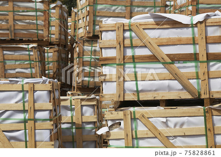 STOCK PHOTOGRAPHY IMAGES 75828861