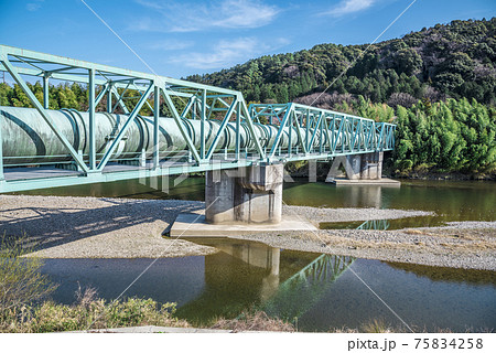 愛知県 春日井市 愛知県上水道 庄内川水管橋 愛知県 春日井市 愛知県上水道 庄内川水管橋 75834258