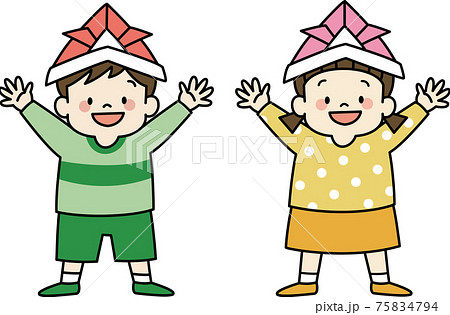 こどもの日（かぶとを被った男の子と女の子） 75834794