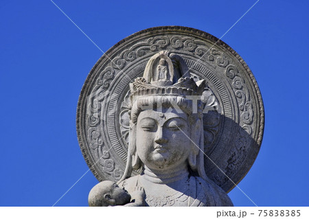 観音像 75838385