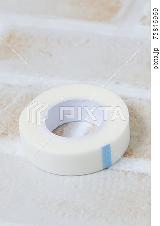 サージカルテープ、テープ、処置、治療、不織布、怪我 75846969