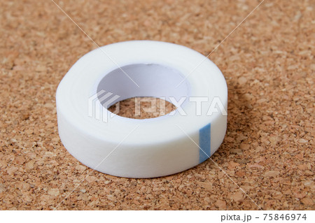 サージカルテープ、テープ、処置、治療、不織布、怪我 75846974