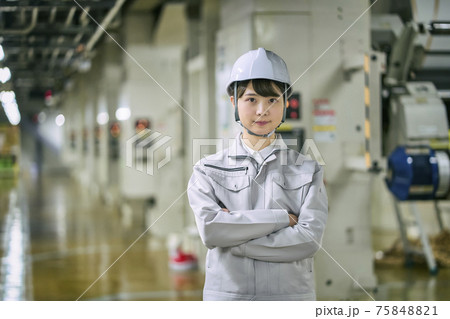 ビジネス エンジニア 女性 ビジネス エンジニア 女性 75848821