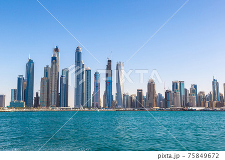 Dubai marina skyline 75849672