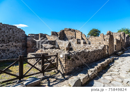 Pompeii city Pompeii city 75849824