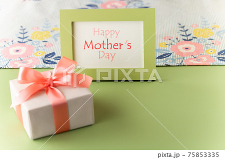 「Happy Mother's Day」母の日ギフト 75853335