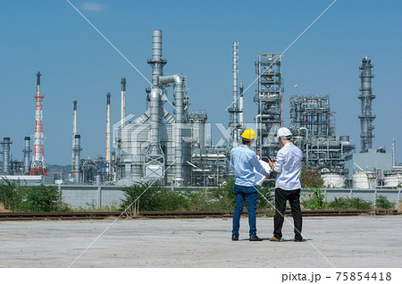 Engineer on refinery. Engineer on refinery. 75854418