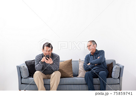 親子 シニア男性 ミドル男性 親子 シニア男性 ミドル男性 75859741