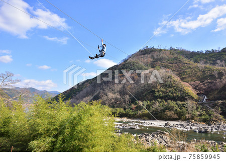四万十川ジップライン　道の駅四万十とおわ　高知県四万十市 75859945
