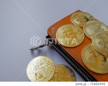 ビットコイン　仮想通貨 75860400