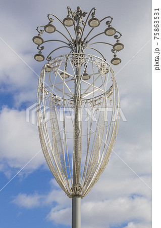 Vintage iron street lamp in the daytime 75863531