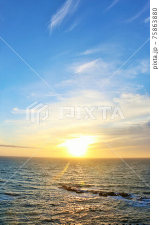 北海道 オホーツク海からの日の出 北海道 オホーツク海からの日の出 75863880