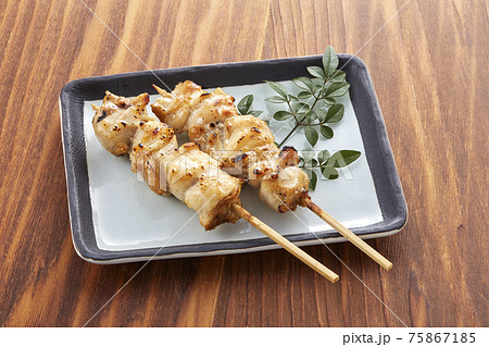 モモ 塩【焼き鳥】 モモ 塩【焼き鳥】 75867185