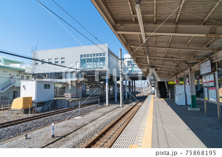 東武佐野駅のホーム 75868195