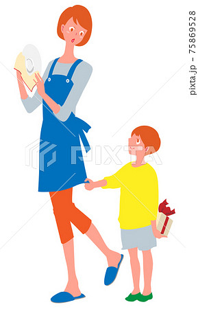 プレゼントを渡す男の子と食器をふきながら振り返るエプロン姿の女性 75869528
