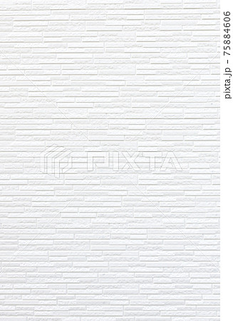 白い壁の背景素材 75884606