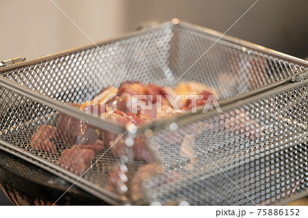 鶏の炭火焼 75886152