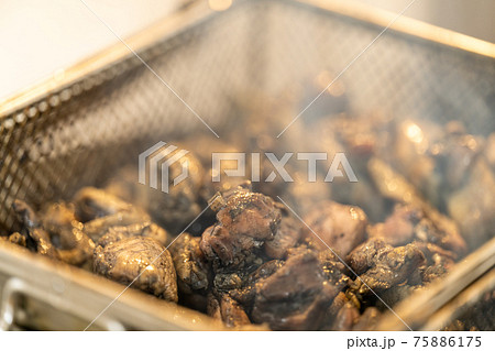 鶏の炭火焼 鶏の炭火焼 75886175