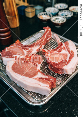 豚肉 ロース 肉 75886648