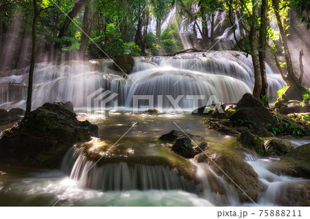 Pha Tad Waterfall. 75888211
