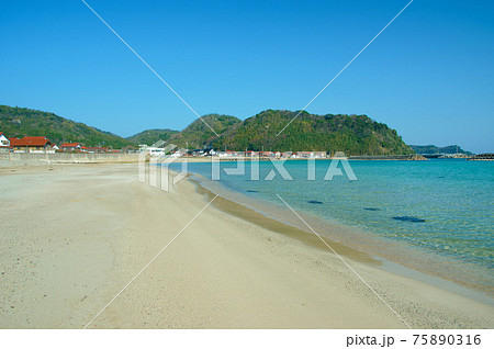 島根半島　千酌ビーチ 75890316