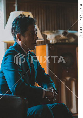 ビジネスマン ビジネスマン 75892936