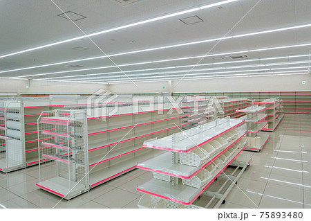 什器　店舗　陳列棚　商品 75893480