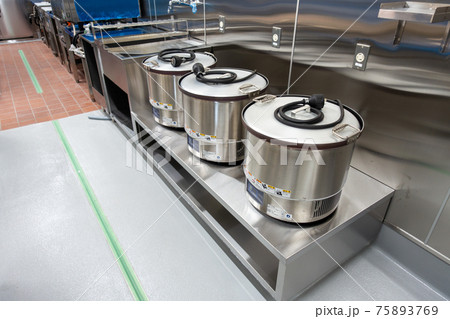 厨房設備　業務用厨房機器　寸胴鍋 75893769