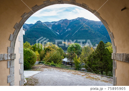 Cityscape of Die, Chatillon en Diois in Vercors Natural Regional Park, Diois, Drome, France, Europe Cityscape of Die, Chatillon en Diois in Vercors Natural Regional Park, Diois, Drome, France, Europe 75895905