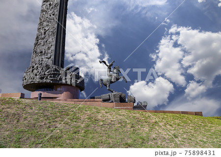 War memorial in Victory Park on Poklonnaya Hill (Gora), Moscow, Russia. The memorial complex constructed in memory of those who died during the Great Patriotic war 75898431