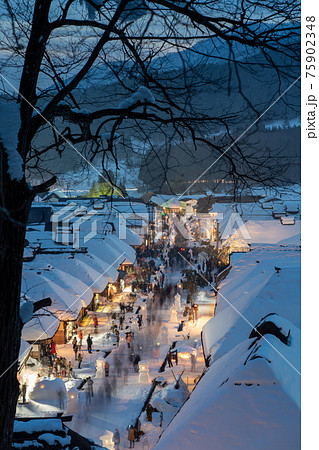 大内宿雪祭り　夜景 75902348