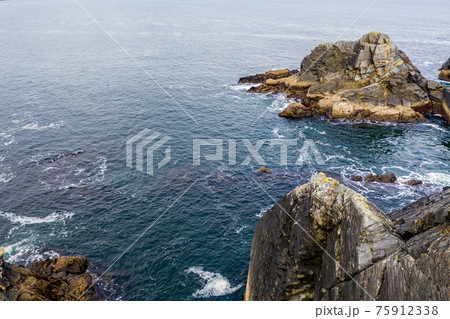 Aerial view of the coastline at Dawros in County Donegal - Ireland 75912338