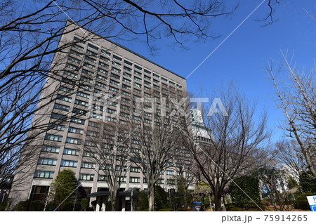 仙台市にある宮城県庁と宮城県議会庁舎 仙台市にある宮城県庁と宮城県議会庁舎 75914265