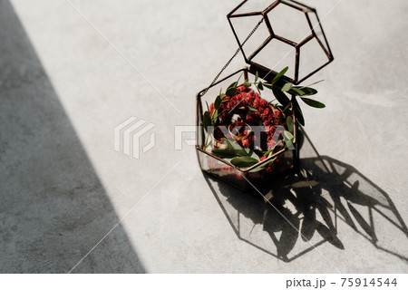 wedding rings with a wedding decor 75914544