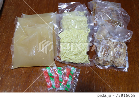 沖縄そばセット三人分 75916658