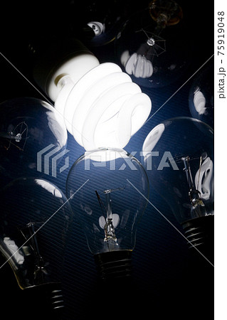Light bulb 75919048
