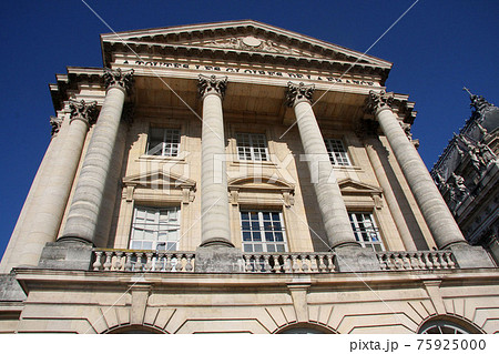 ベルサイユ宮殿 フランス ベルサイユ宮殿 フランス 75925000