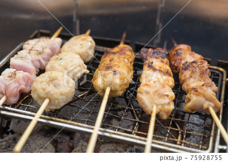 ミニグリルで焼き鳥 ミニグリルで焼き鳥 75928755