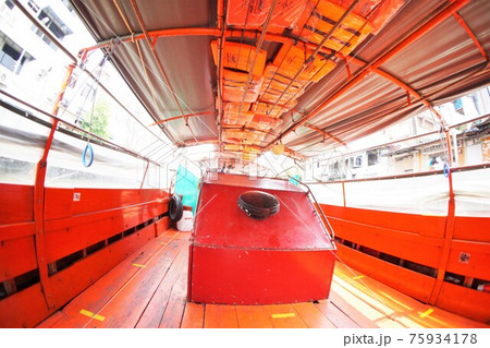 Khlong Saen Saep Boat in Bangkok, Thailand 75934178