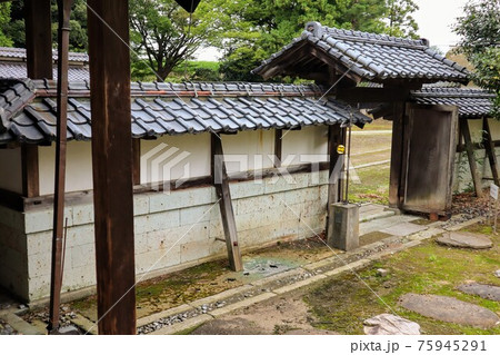 古民家の入口の風景 新潟県新潟市 笹川邸の写真素材