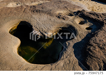 タイ東北地方サンパンボークのミッキー 75947175