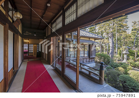 渡廊下　柴又　葛飾　 邃渓園　和 　日本庭園　帝釈天 75947891